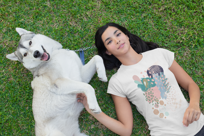 Abstract in Pink and Green Unisex Tee